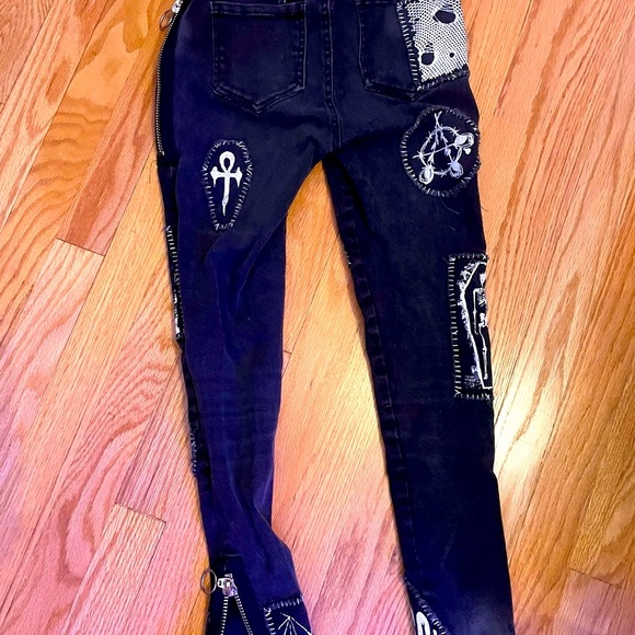 Women’s Black Dolls Kill Patchwork Punk Goth Skinny Jeans - Picture 11 of 13